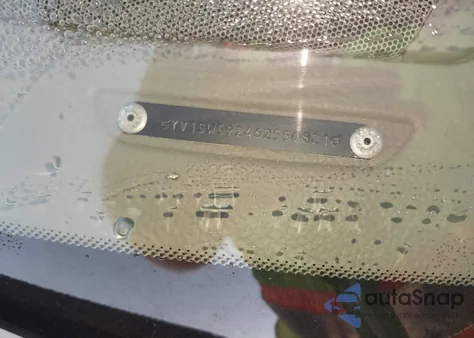 2006 Volvo V70 2.5T z USA, uszkodzony, nr VIN YV1SW592462550821